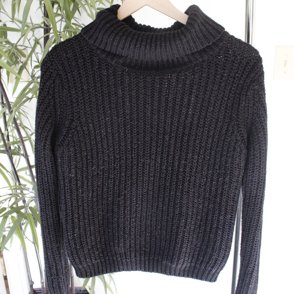 Rut & Circle Chunky Black Knit Turtleneck Sweater